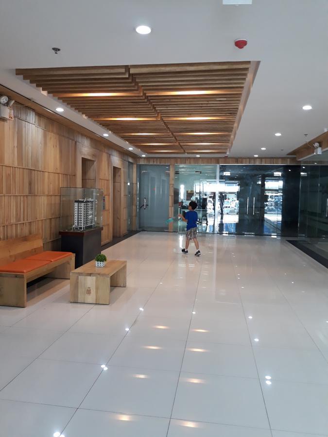 Yulz 516 At Cityscape Bacolod Esterno foto